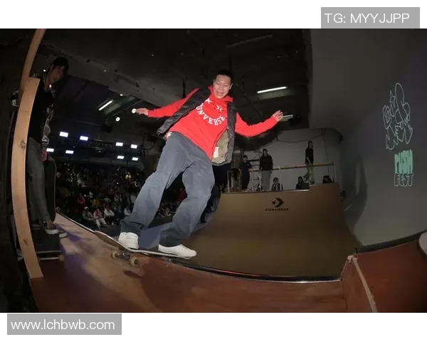 滑板热潮下的团队协作变革:探秘北京滑板队的成长与挑战 滑板热潮下的团队协作变革:探秘北京滑板队的成长与挑战